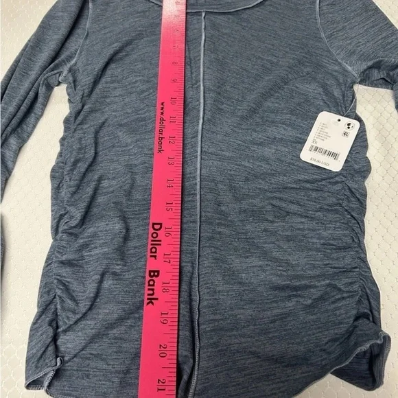 Free People FP Movement Right On Run Long Sleeve Shirt Black & Blue XSmall XS - Picture 6 of 15